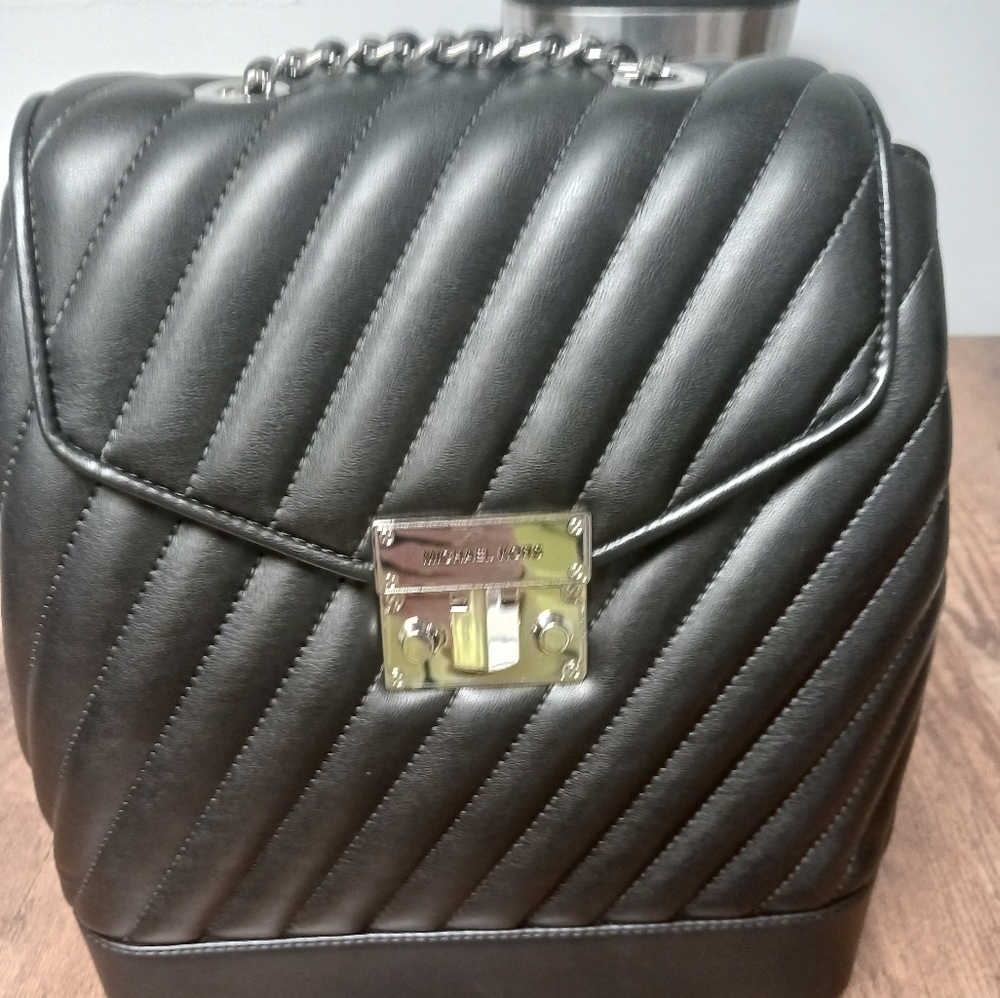 BNWT Michael Kors chain Rose Medium Backpack